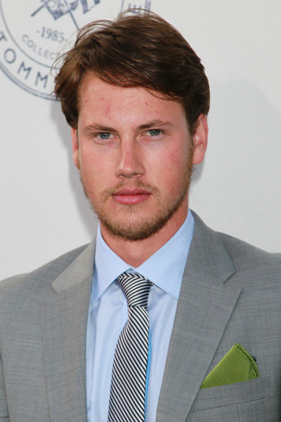 John Robinson Profile